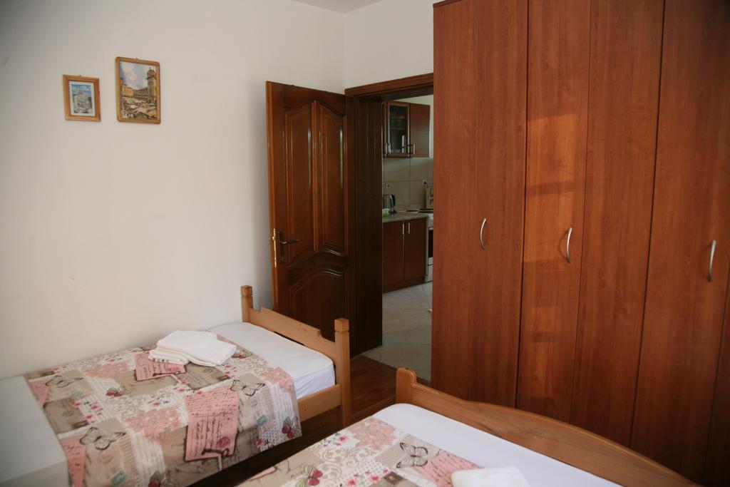 Apartments Oasis Tivat Kültér fotó