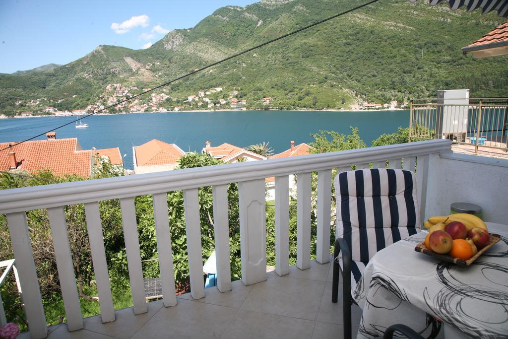 Apartments Oasis Tivat Kültér fotó